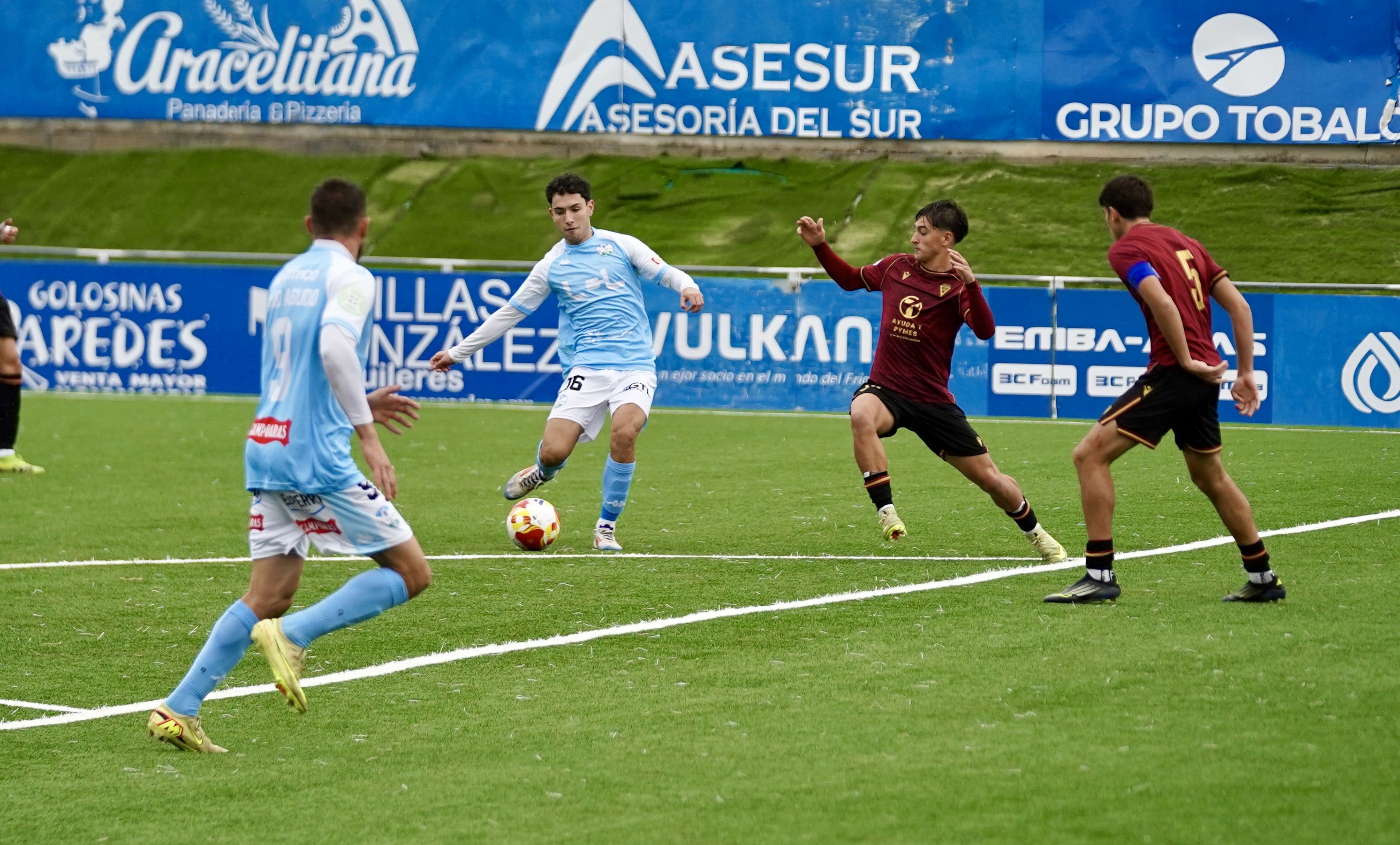 Ciudad de Lucena - Cádiz Mirandilla. Fotos: Antonio Dávila