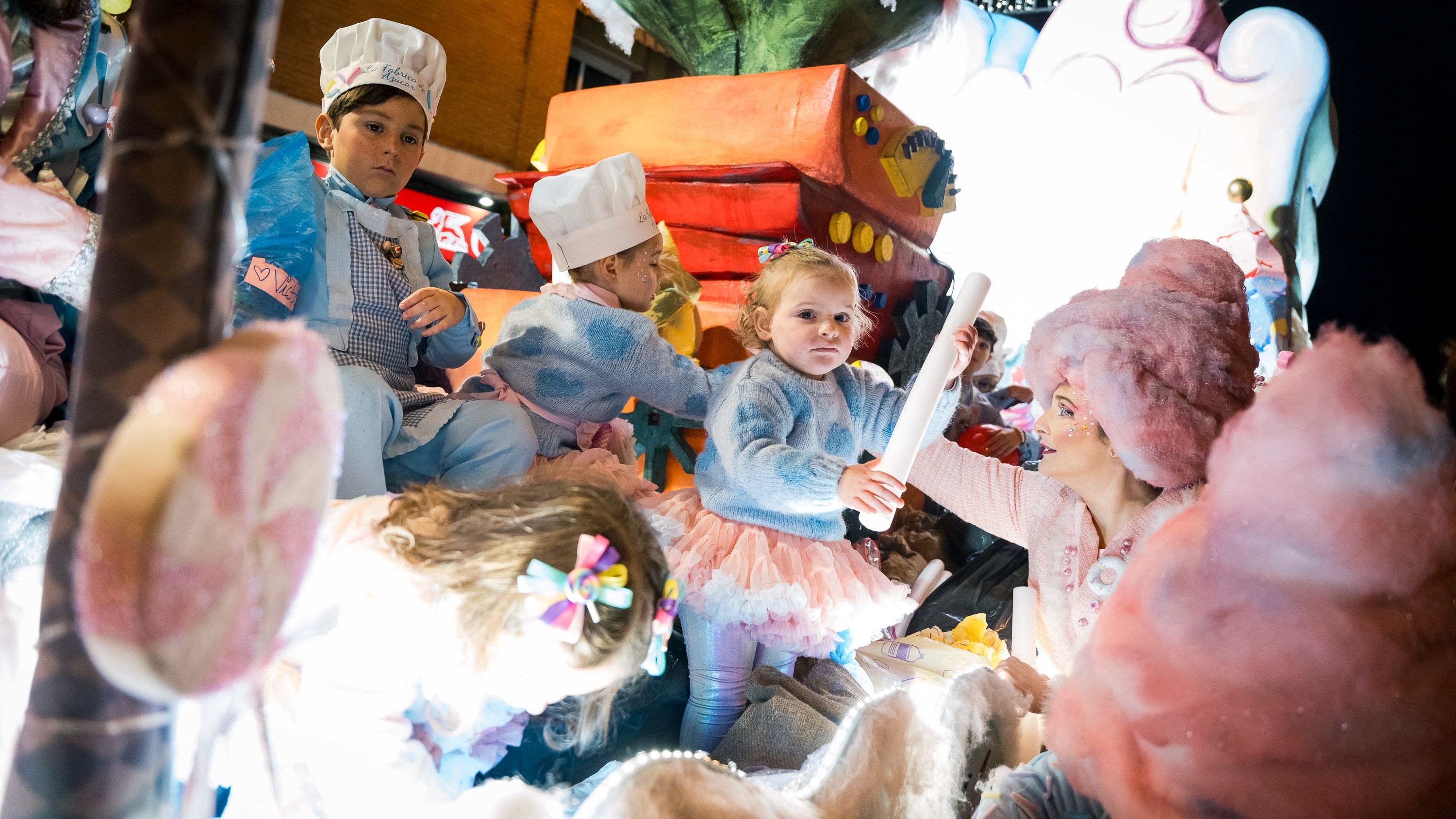 Un detalle de la carroza La Fábrica de Azúcar
