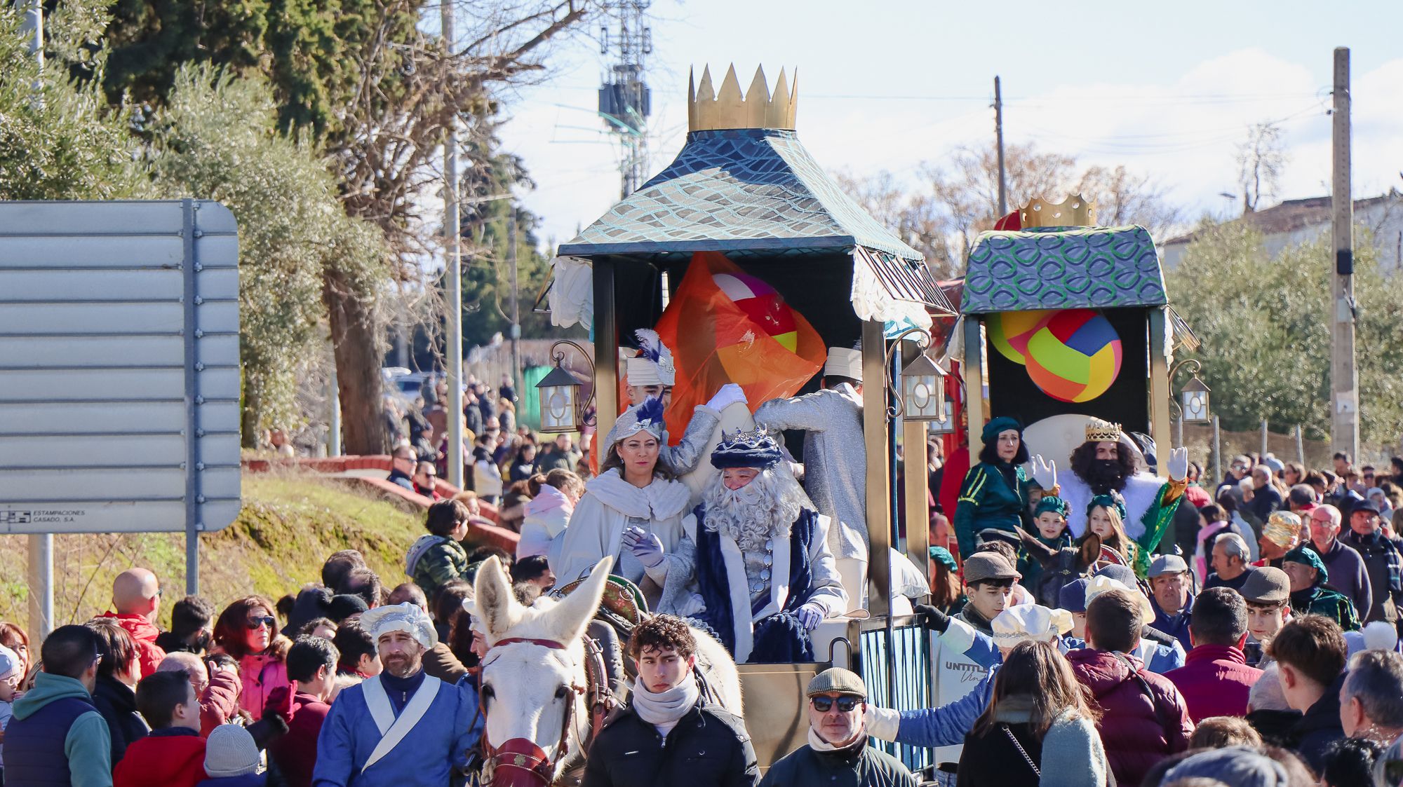 Cabalgata de los Reyes del Cristo y Campoaras 02