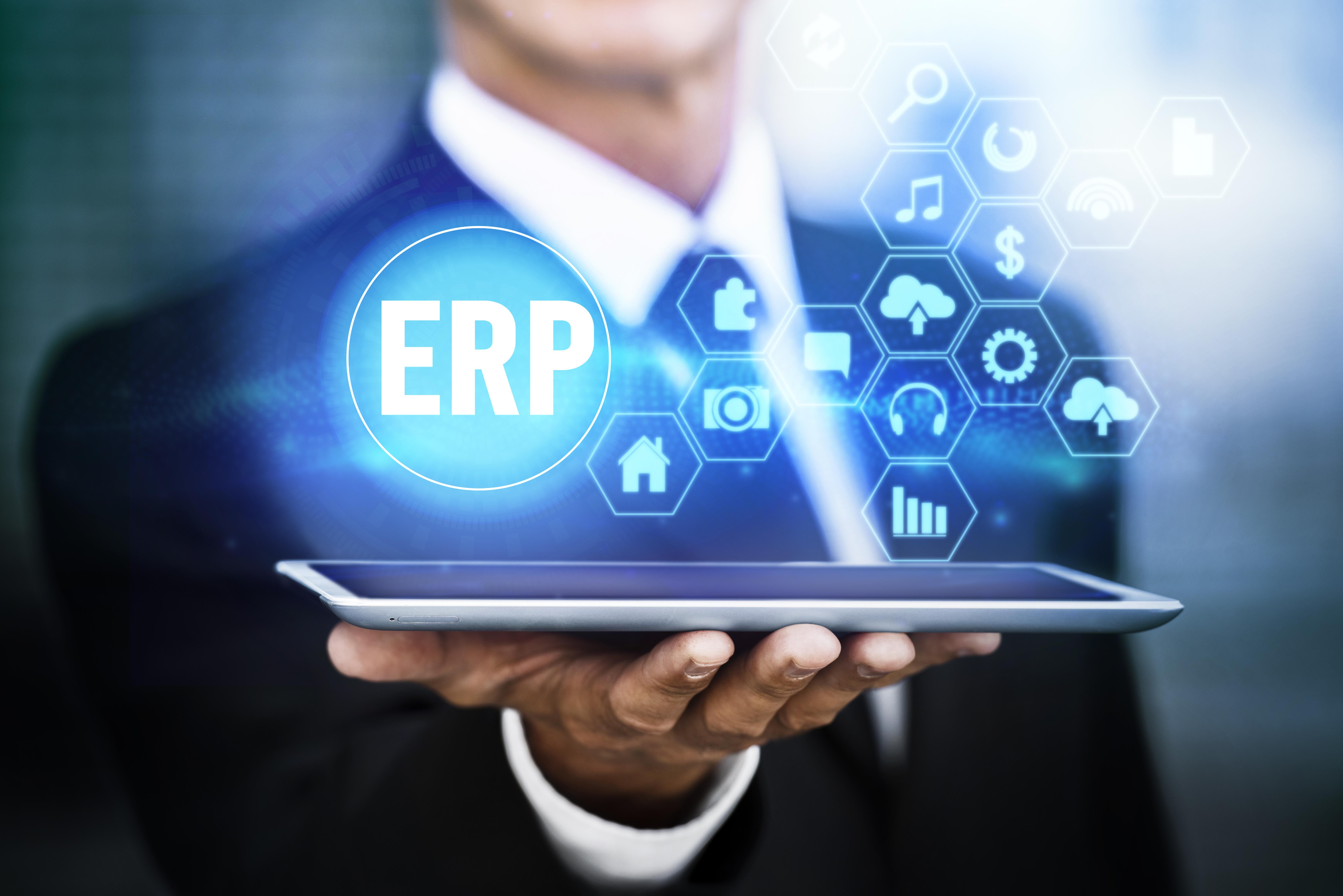 Muchas empresas ya usan sofware de gestión ERP. Foto: Freepik
