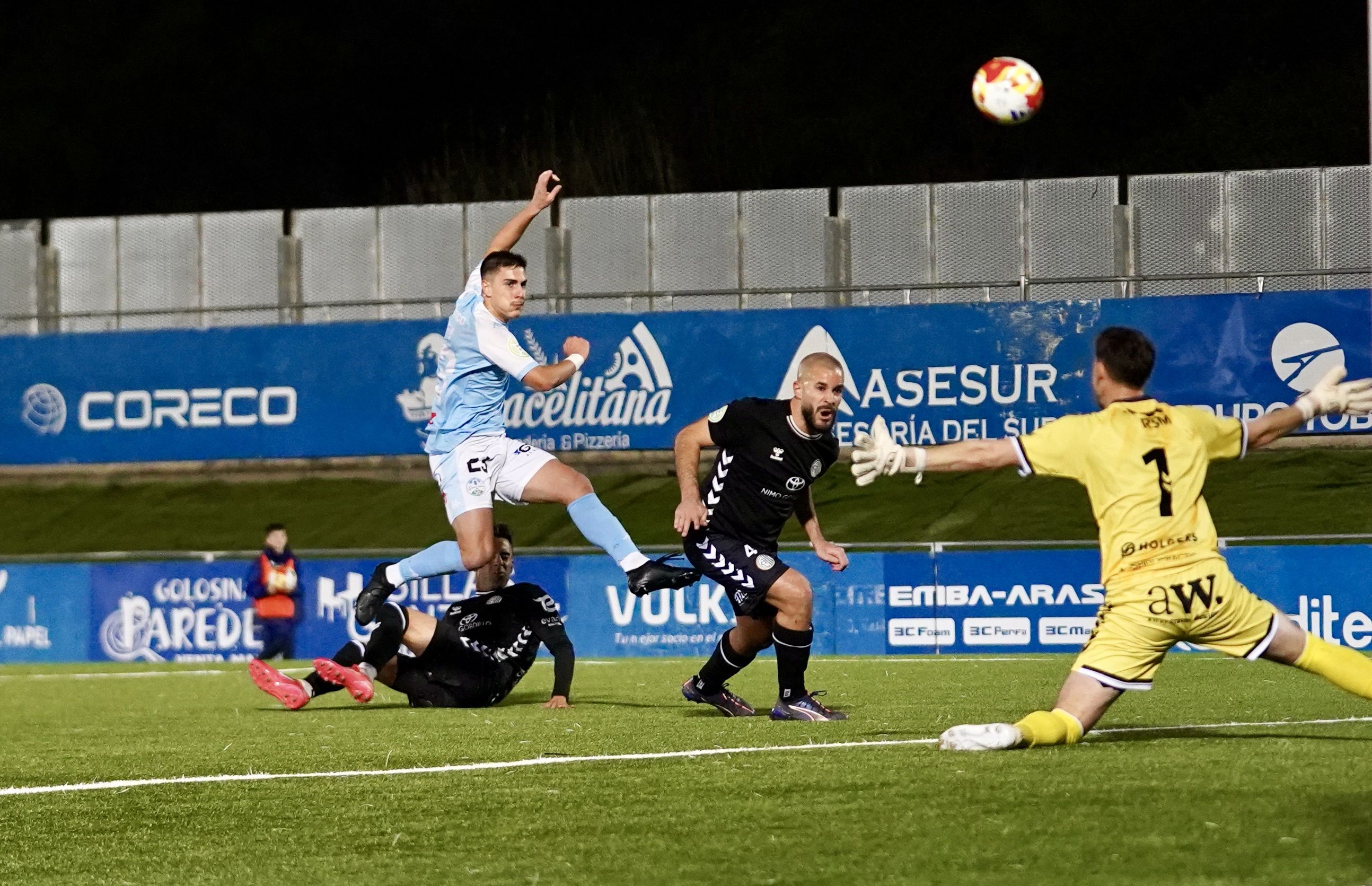 Ciudad de Lucena - Atlético Central. fotos: Antonio Dávila