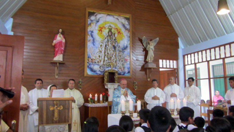 Galería: Bendición Casa-Hogar Virgen de Araceli