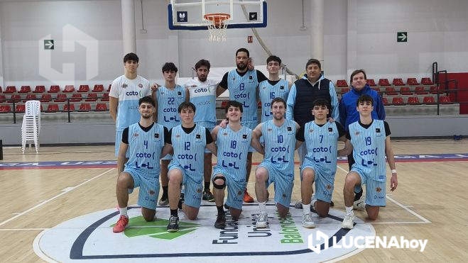 Plantilla y cuerpo técnico del COTO CCB Lucena antes del partido ante el CB Alhaurín de la Torre. Foto: COTO CCB Lucena Plantilla y cuerpo técnico del COTO CCB Lucena antes del partido ante el CB Alhaurín de la Torre. Foto: COTO CCB Lucena