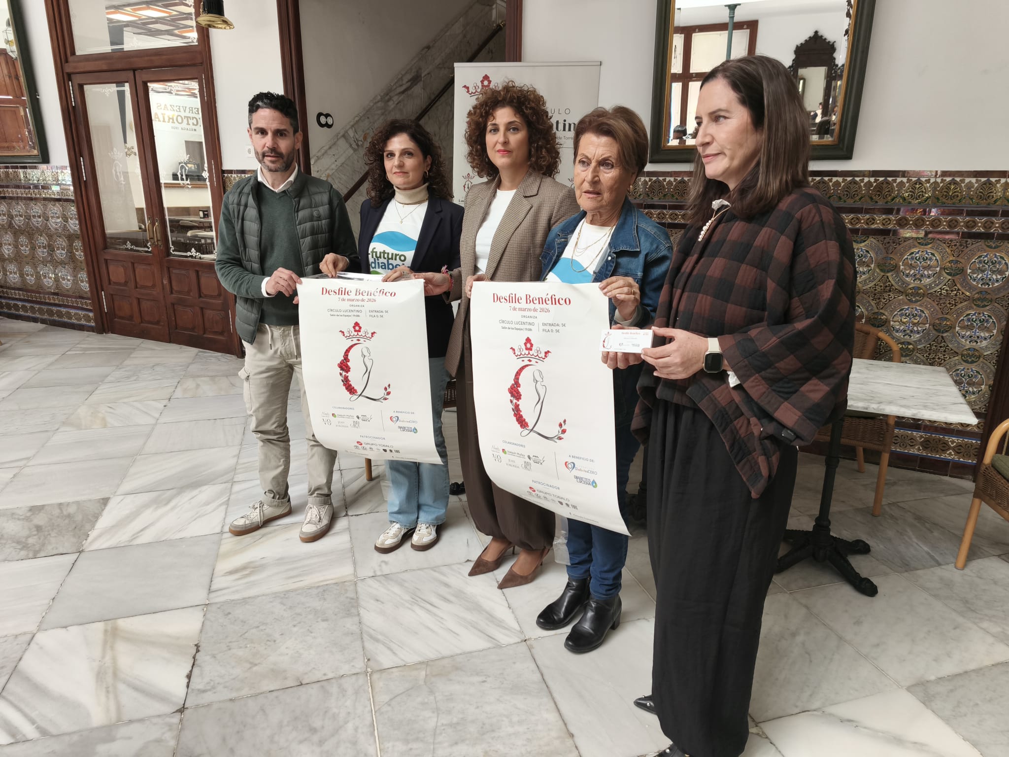 Presentación del desfile de moda en las instalaciones del Círculo Lucentino