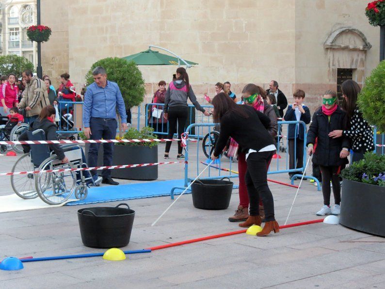 AMFE celebrará su circuito lúdico Re-capacita este viernes en la Plaza Nueva