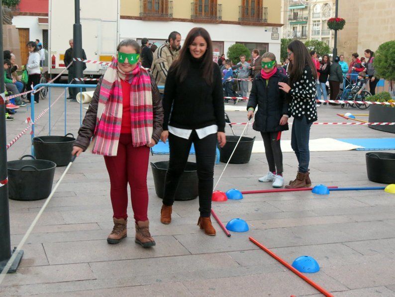 Galería: AMFE celebra con un circuito lúdico y la entrega de sus Premios a la Integración el Día Mundial de la Discapacidad