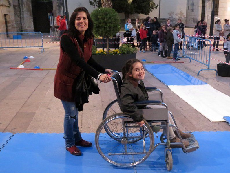 Galería: AMFE celebra con un circuito lúdico y la entrega de sus Premios a la Integración el Día Mundial de la Discapacidad Galería: AMFE celebra con un circuito lúdico y la entrega de sus Premios a la Integración el Día Mundial de la Discapacidad