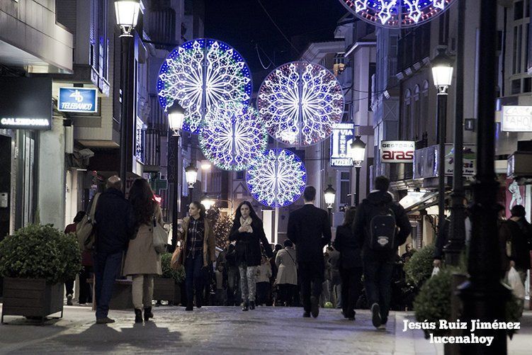 Galería: La Navidad llega adelantadamente al centro de la ciudad, por Jesús Ruiz Jiménez