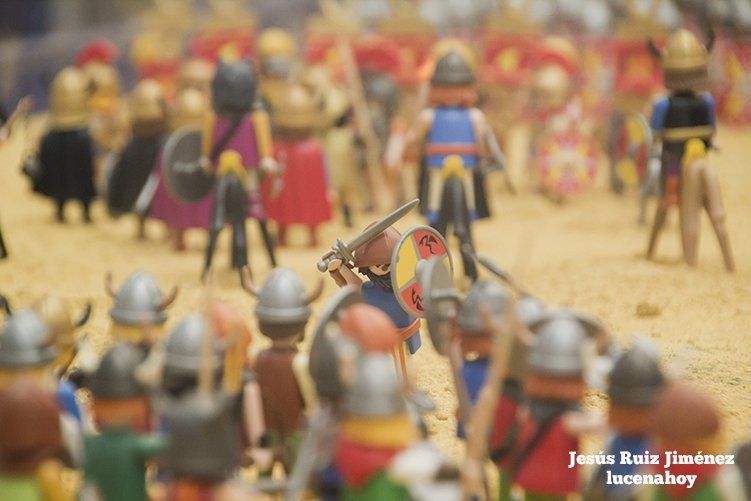 Galería: El universo de los 'clicks' llega al Castillo de Lucena Galería: El universo de los 'clicks' llega al Castillo de Lucena