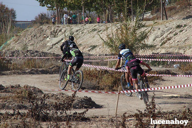 El ciclista gaditano Juan Domínguez y la cordobesa Elena Vilches ganan en Lucena en la primera prueba del I Circuito Provincial de BTT Rally