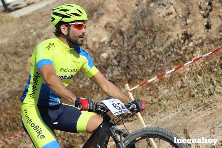 El ciclista gaditano Juan Domínguez y la cordobesa Elena Vilches ganan en Lucena en la primera prueba del I Circuito Provincial de BTT Rally El ciclista gaditano Juan Domínguez y la cordobesa Elena Vilches ganan en Lucena en la primera prueba del I Circuito Provincial de BTT Rally