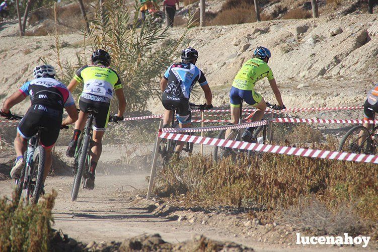 El ciclista gaditano Juan Domínguez y la cordobesa Elena Vilches ganan en Lucena en la primera prueba del I Circuito Provincial de BTT Rally