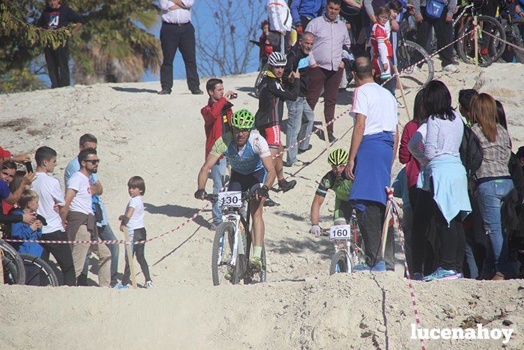 El ciclista gaditano Juan Domínguez y la cordobesa Elena Vilches ganan en Lucena en la primera prueba del I Circuito Provincial de BTT Rally