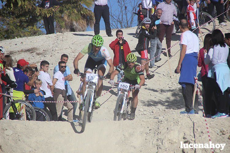 El ciclista gaditano Juan Domínguez y la cordobesa Elena Vilches ganan en Lucena en la primera prueba del I Circuito Provincial de BTT Rally El ciclista gaditano Juan Domínguez y la cordobesa Elena Vilches ganan en Lucena en la primera prueba del I Circuito Provincial de BTT Rally