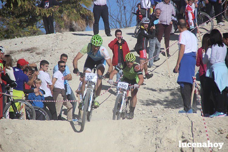 El ciclista gaditano Juan Domínguez y la cordobesa Elena Vilches ganan en Lucena en la primera prueba del I Circuito Provincial de BTT Rally