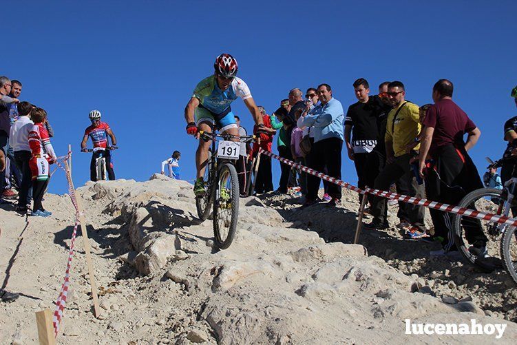 El ciclista gaditano Juan Domínguez y la cordobesa Elena Vilches ganan en Lucena en la primera prueba del I Circuito Provincial de BTT Rally El ciclista gaditano Juan Domínguez y la cordobesa Elena Vilches ganan en Lucena en la primera prueba del I Circuito Provincial de BTT Rally
