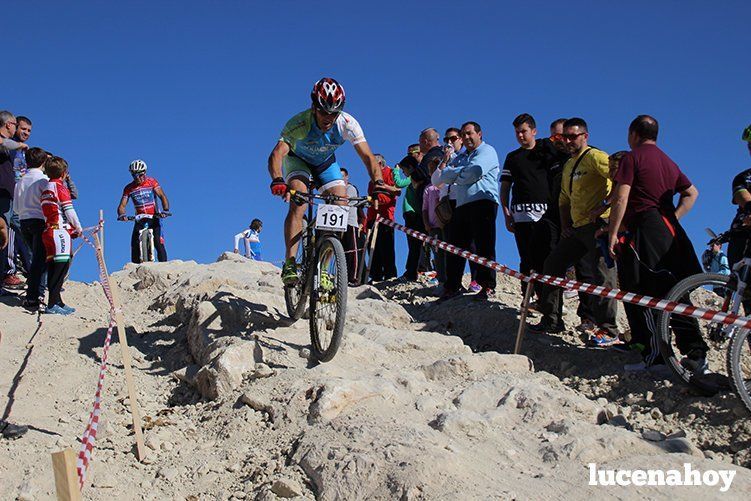 El ciclista gaditano Juan Domínguez y la cordobesa Elena Vilches ganan en Lucena en la primera prueba del I Circuito Provincial de BTT Rally