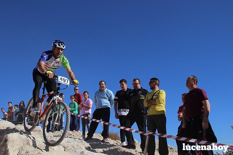 El ciclista gaditano Juan Domínguez y la cordobesa Elena Vilches ganan en Lucena en la primera prueba del I Circuito Provincial de BTT Rally El ciclista gaditano Juan Domínguez y la cordobesa Elena Vilches ganan en Lucena en la primera prueba del I Circuito Provincial de BTT Rally