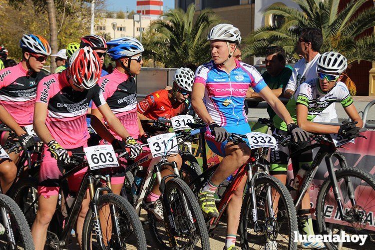 El ciclista gaditano Juan Domínguez y la cordobesa Elena Vilches ganan en Lucena en la primera prueba del I Circuito Provincial de BTT Rally