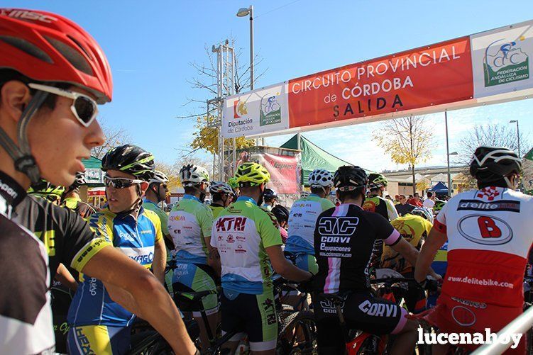 El ciclista gaditano Juan Domínguez y la cordobesa Elena Vilches ganan en Lucena en la primera prueba del I Circuito Provincial de BTT Rally El ciclista gaditano Juan Domínguez y la cordobesa Elena Vilches ganan en Lucena en la primera prueba del I Circuito Provincial de BTT Rally