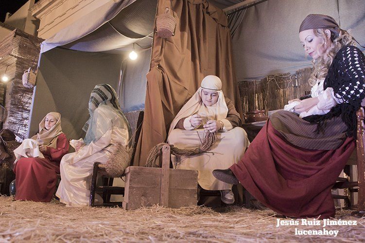 Foto-galería: De Jauja a Belén: un centenar de vecinos de la pedanía lucentina representan el nacimiento de Jesús