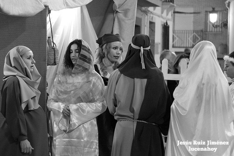Foto-galería: De Jauja a Belén: un centenar de vecinos de la pedanía lucentina representan el nacimiento de Jesús Foto-galería: De Jauja a Belén: un centenar de vecinos de la pedanía lucentina representan el nacimiento de Jesús