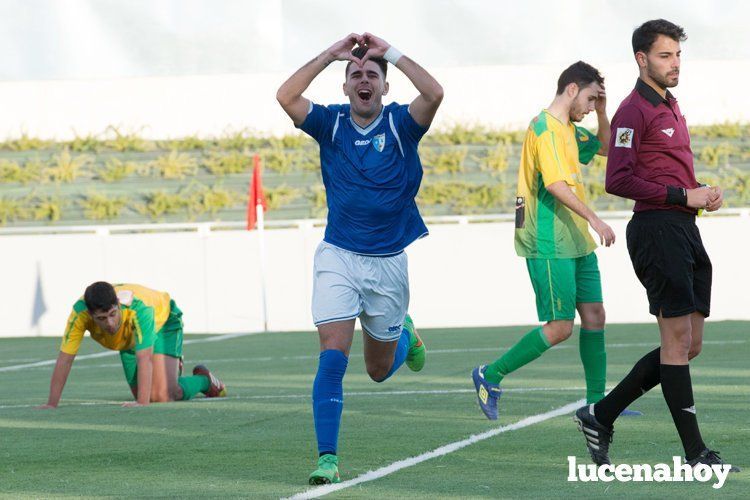  Miki Ruiz, jugador del Lucena CF. ARCHIVO/SERGIO RODRÍGUEZ 