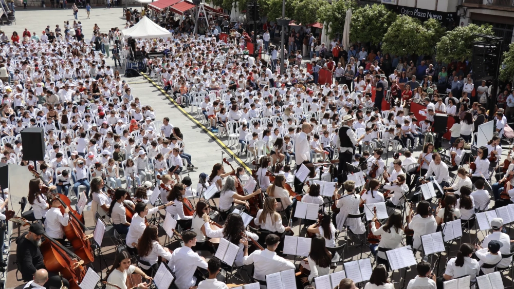 Una imagen de la pasada edición de Musicaleando en la Plaza Nueva.