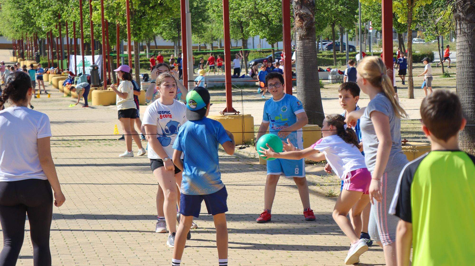 Día Educación Física en la Calle 16