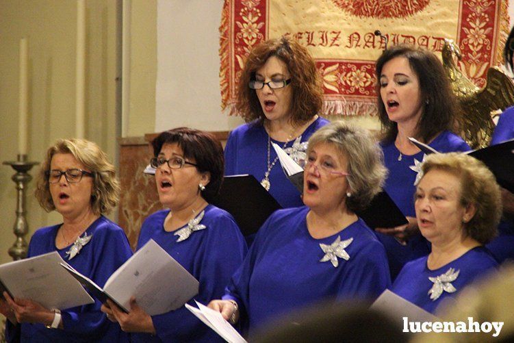 Foto Galería: Magistral concierto de Navidad de la Orquesta Sinfónica del Conservatorio, la Coral Lucentina y la Escolanía de la EMMD