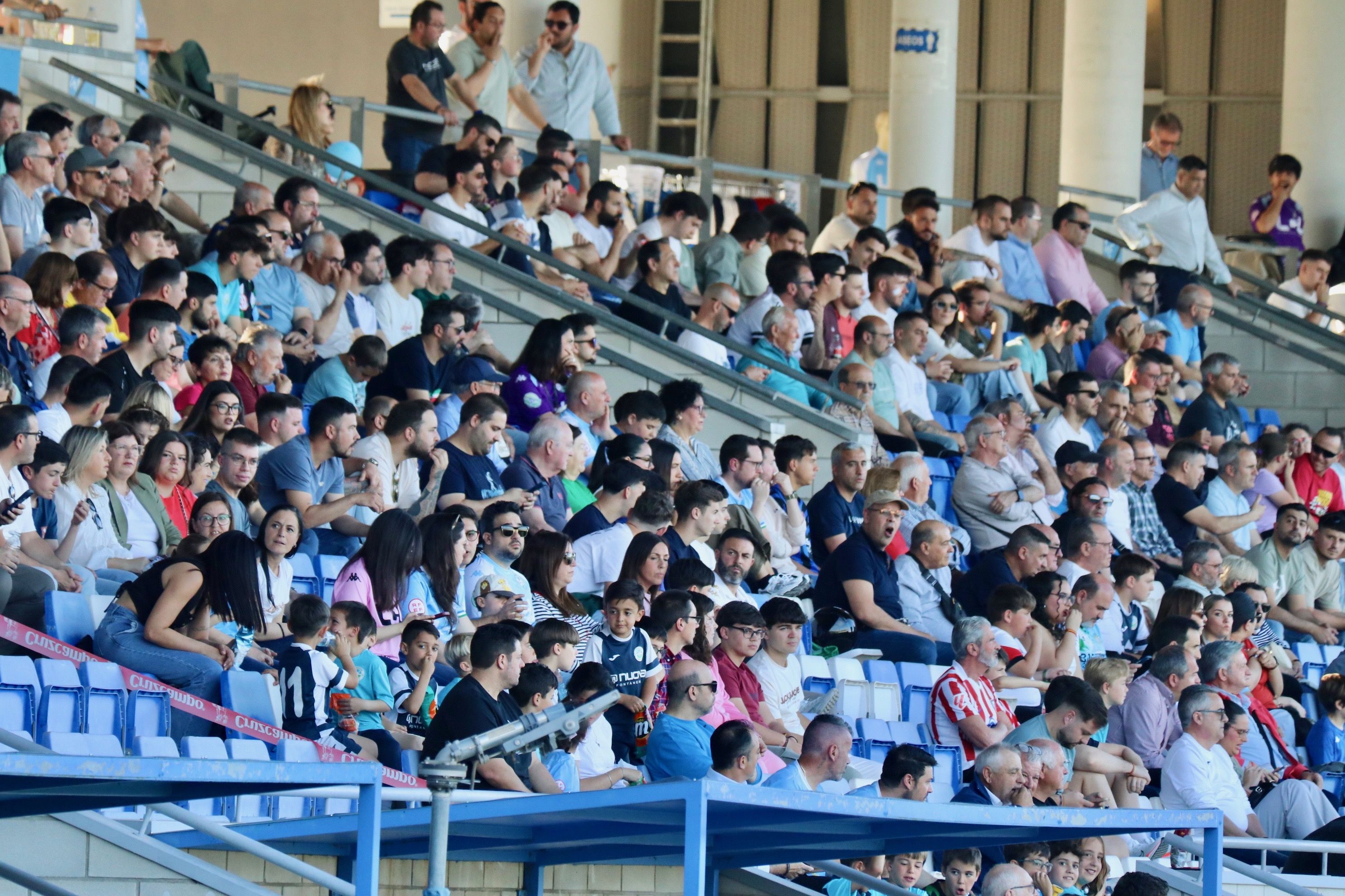 Ciudad de Lucena - Bollullos