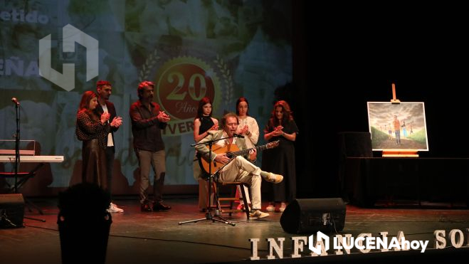 Un momento de la actuación de Pedro M. Peña, galardonado con el premio "Artista Comprometido"