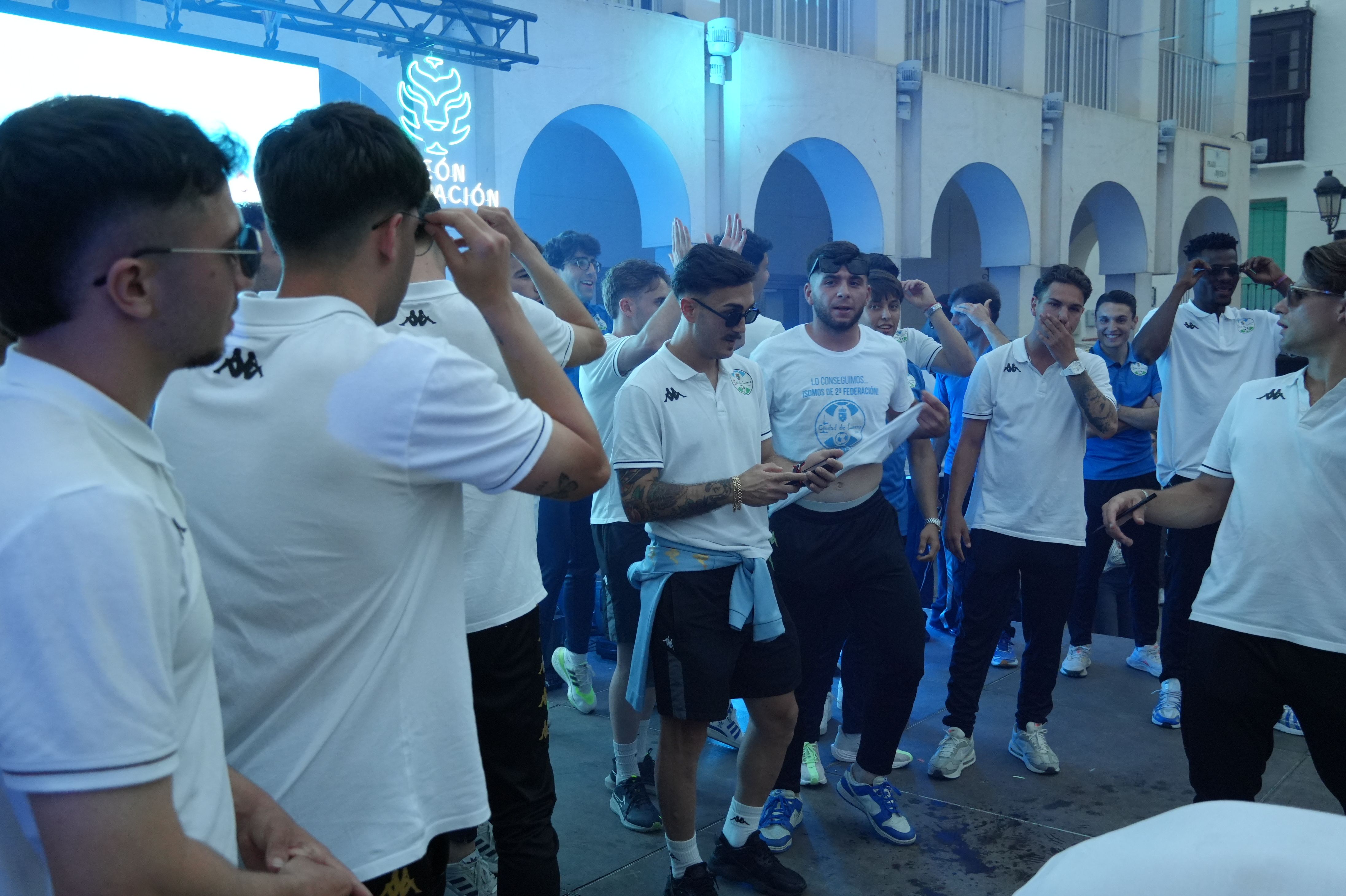 El Ciudad de Lucena celebra el ascenso a 2ª RFEF