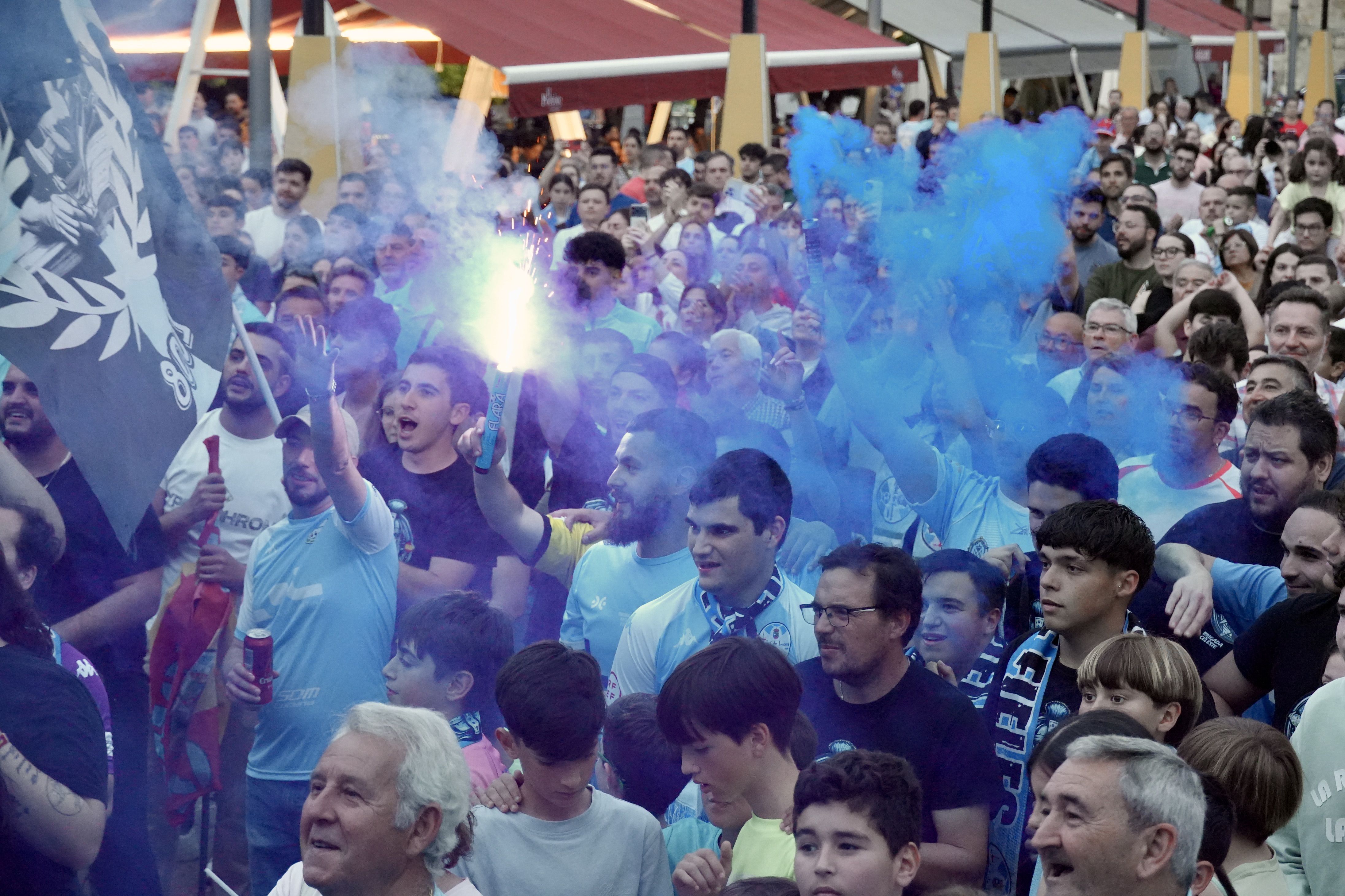 El Ciudad de Lucena celebra el ascenso a 2ª RFEF