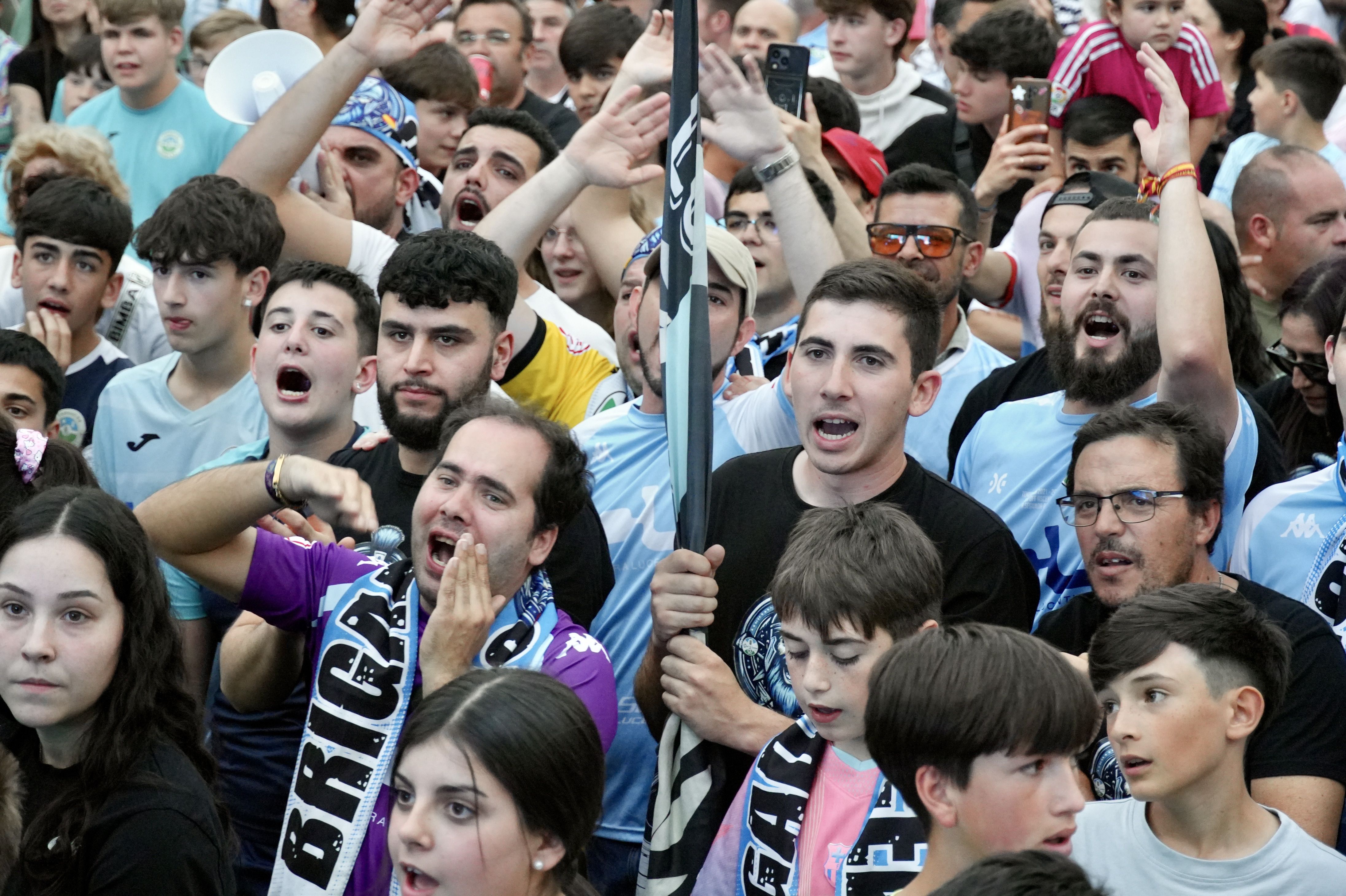 El Ciudad de Lucena celebra el ascenso a 2ª RFEF