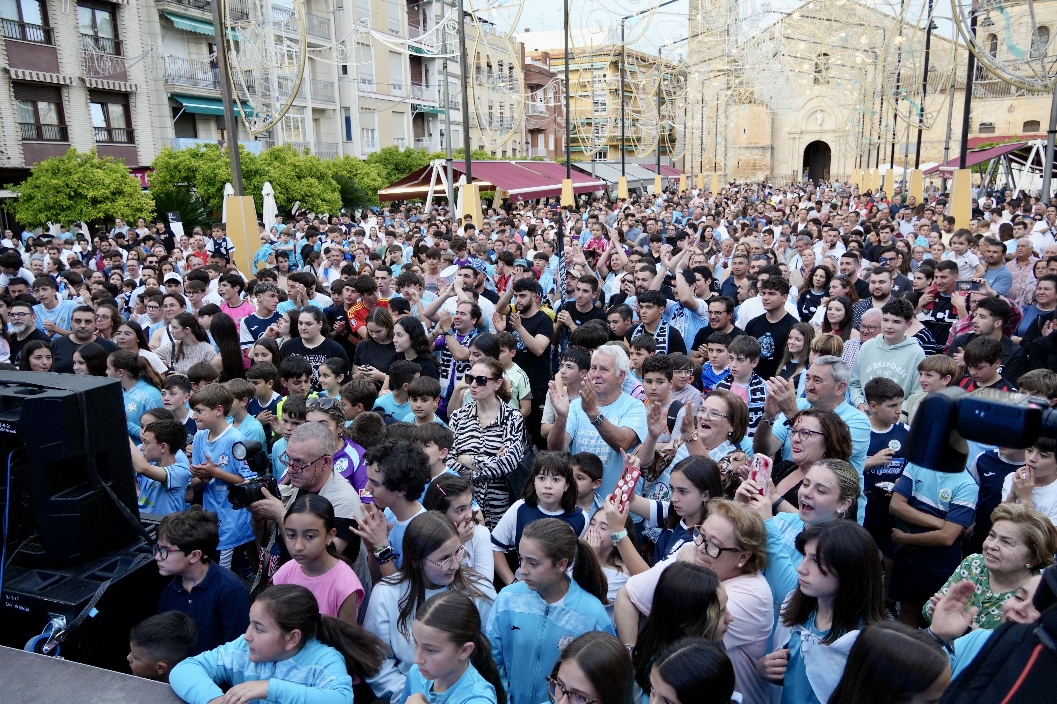 El Ciudad de Lucena celebra el ascenso a 2ª RFEF