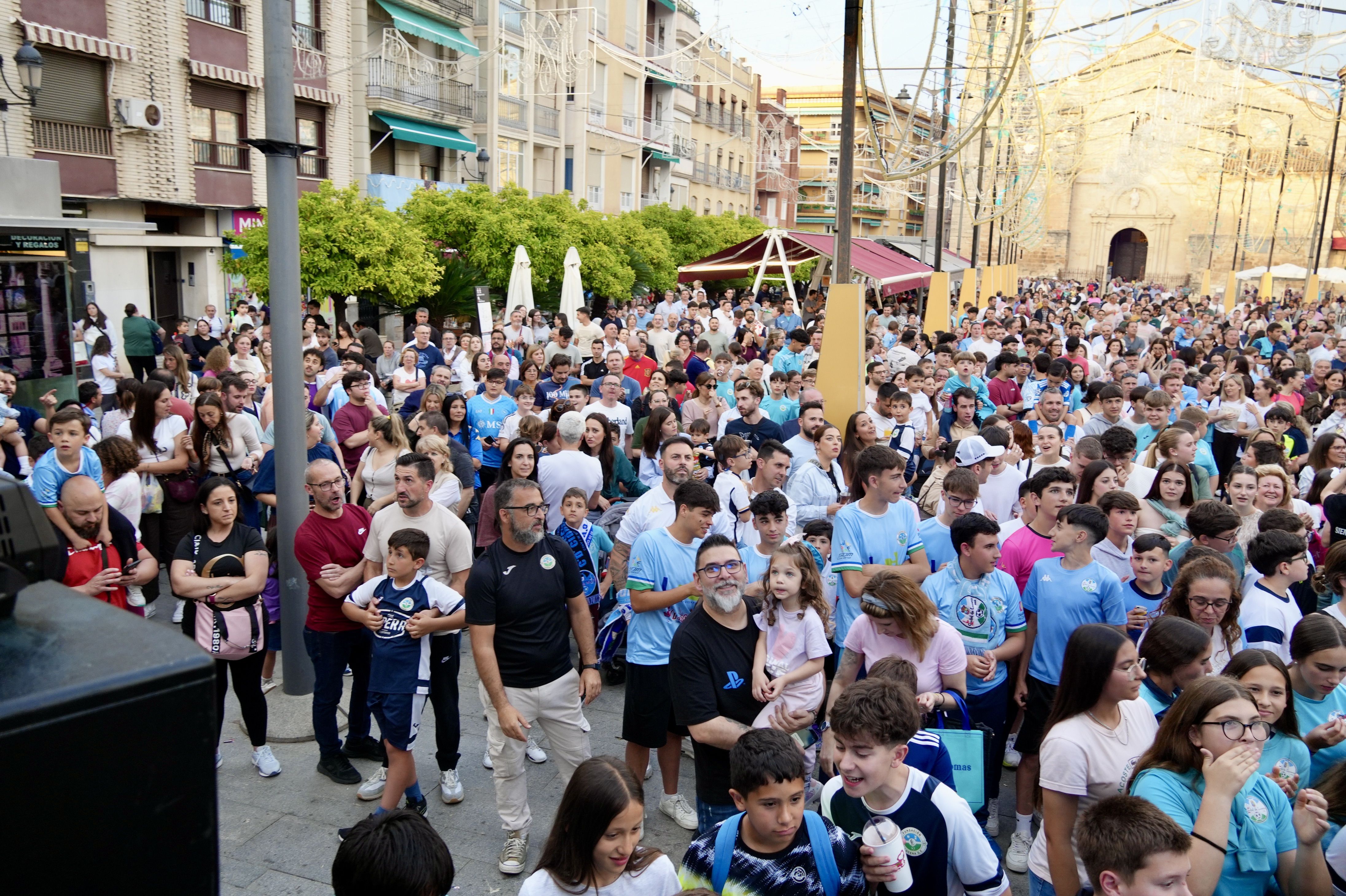 El Ciudad de Lucena celebra el ascenso a 2ª RFEF