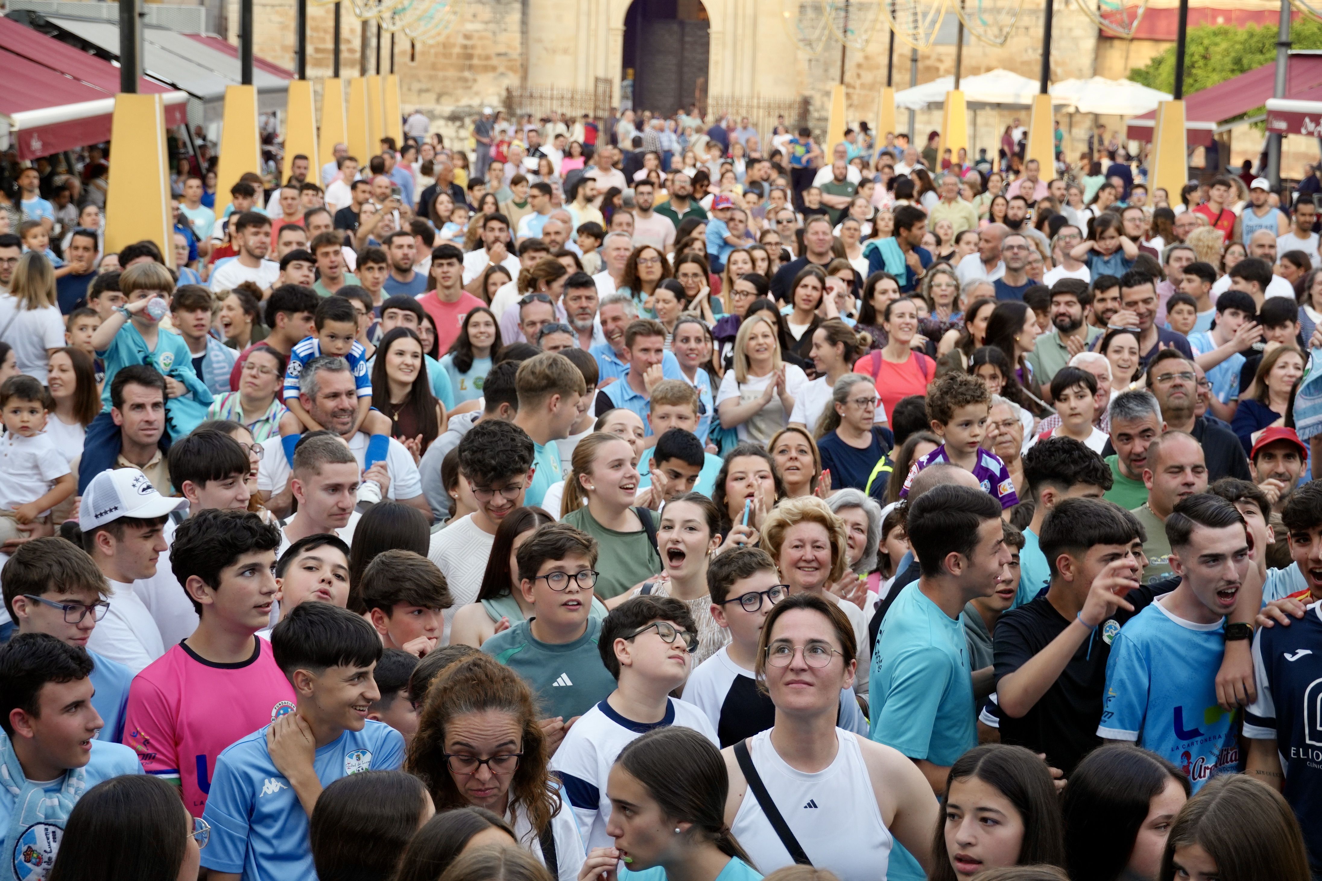 El Ciudad de Lucena celebra el ascenso a 2ª RFEF