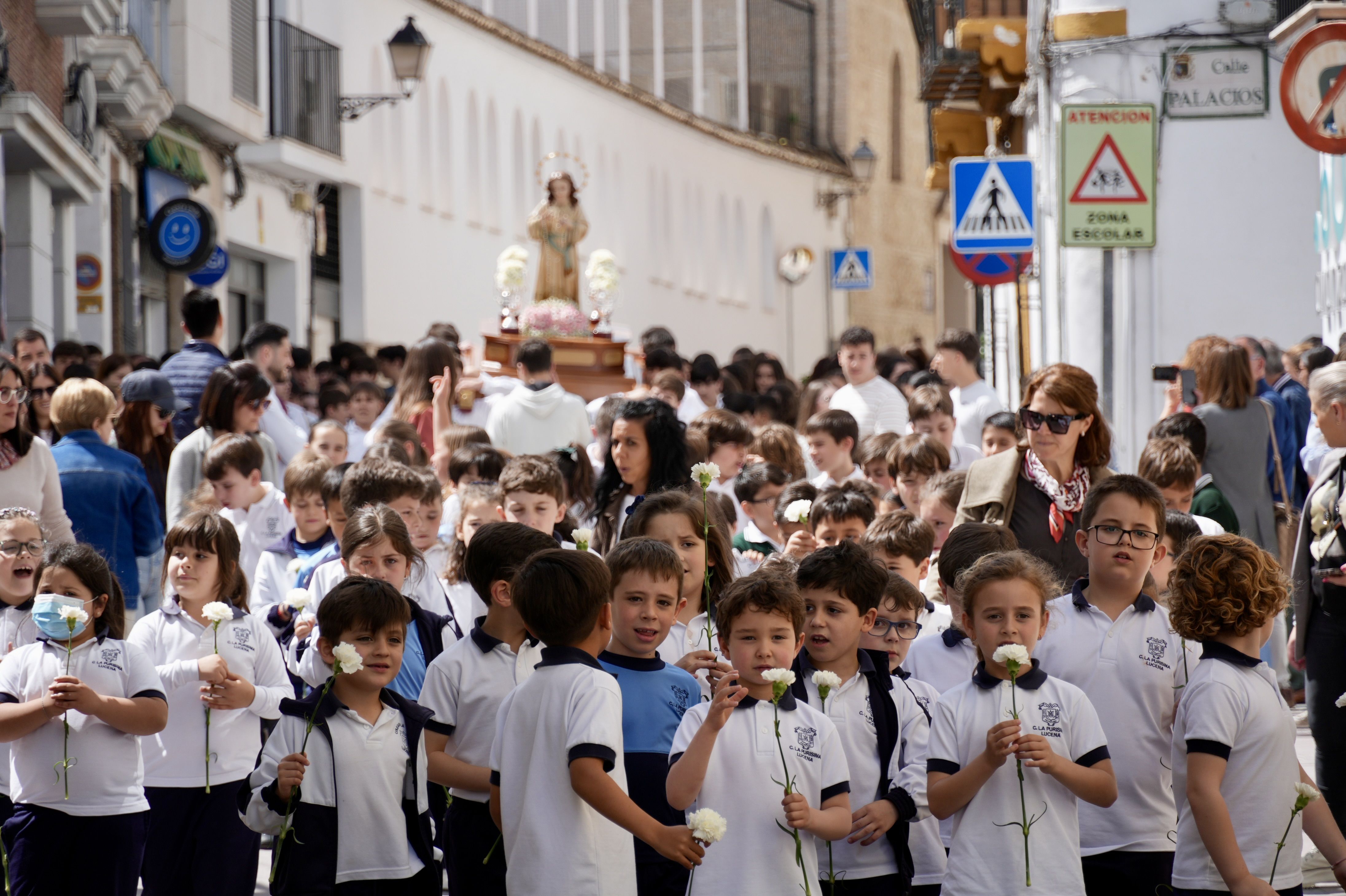 Procesión de la Virgen Niña del Colegio de La Purísima