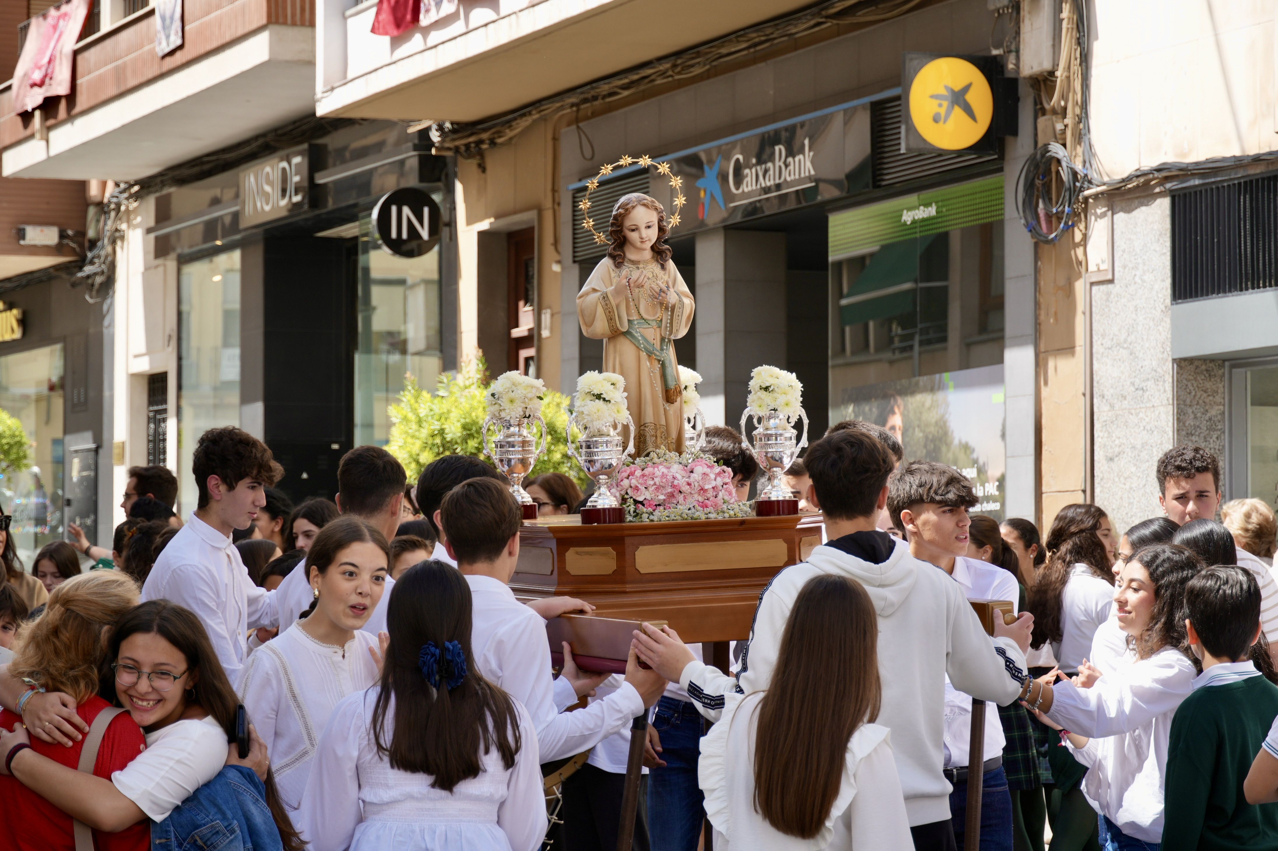Procesión de la Virgen Niña del Colegio de La Purísima