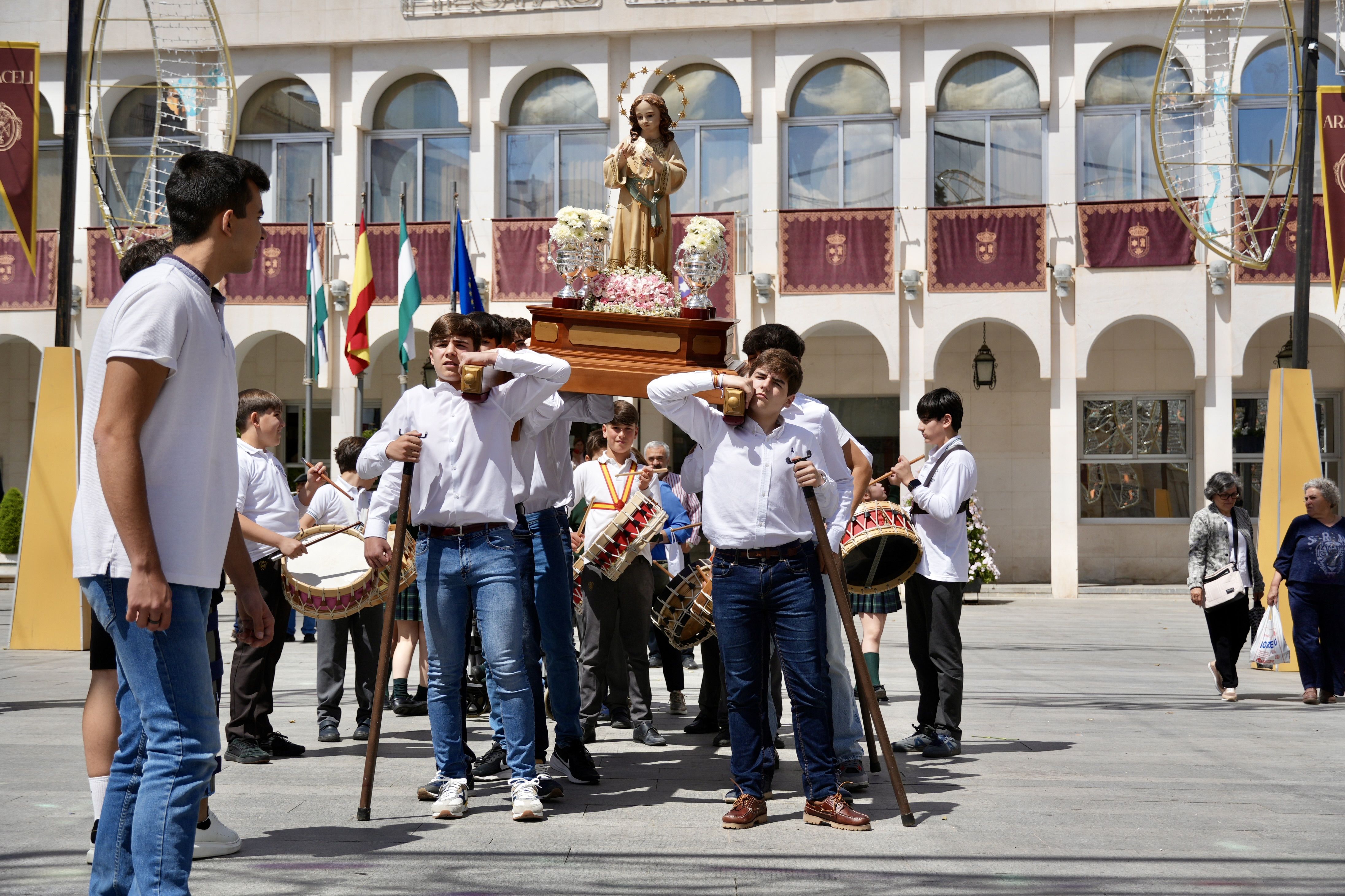 Procesión de la Virgen Niña del Colegio de La Purísima