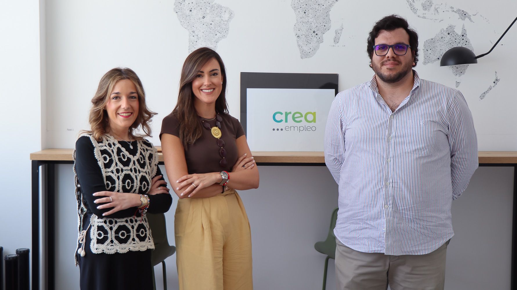El equipo de Crea Labora en sus instalaciones de Lucena