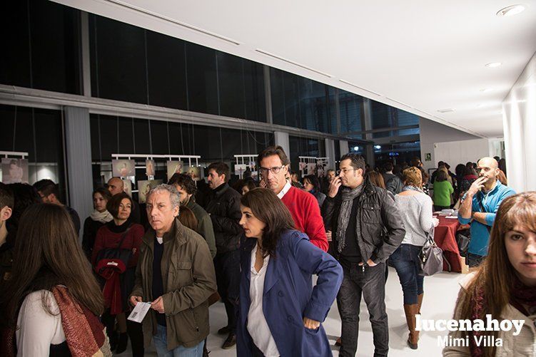 Foto-Galería: Ismael Serrano encandila al público lucentino en un concierto acústico para el recuerdo en el Auditorio Municipal