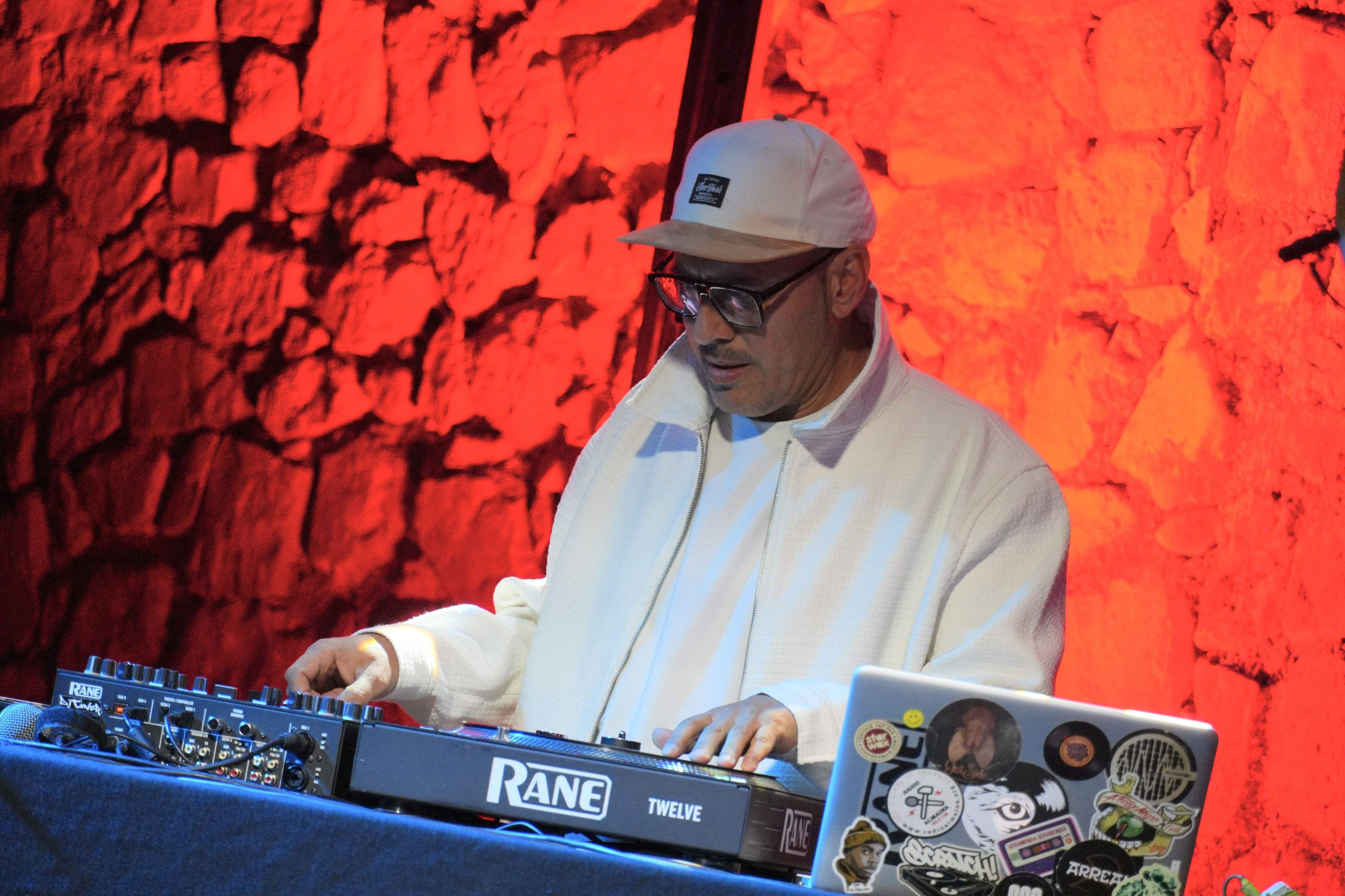 Festival de Jazz de Lucena: “Disciplinantes MCM del impresionismo al LO-FI”
