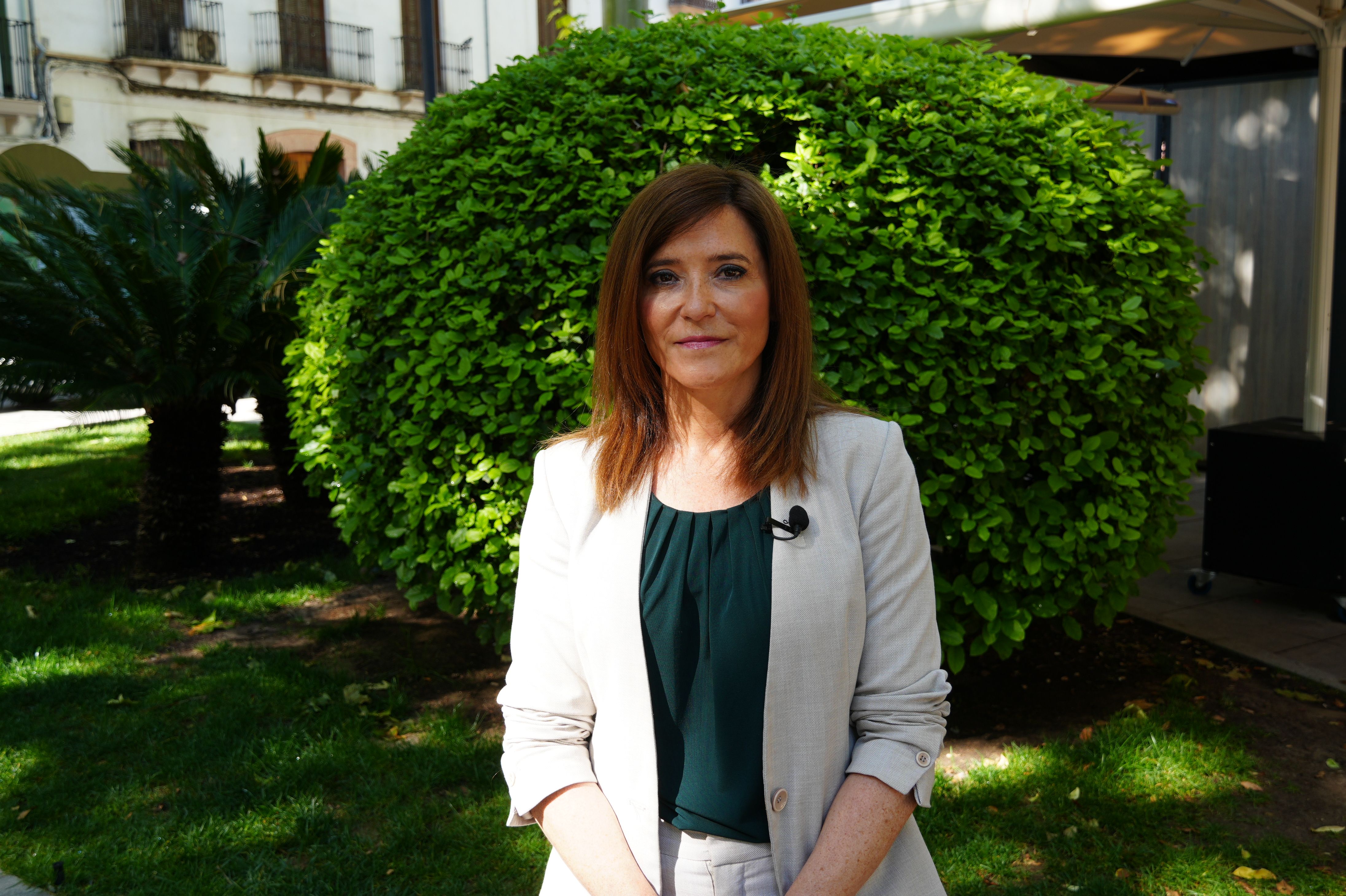 La candidata socialista y concejala lucentina Isabel Carrasquilla