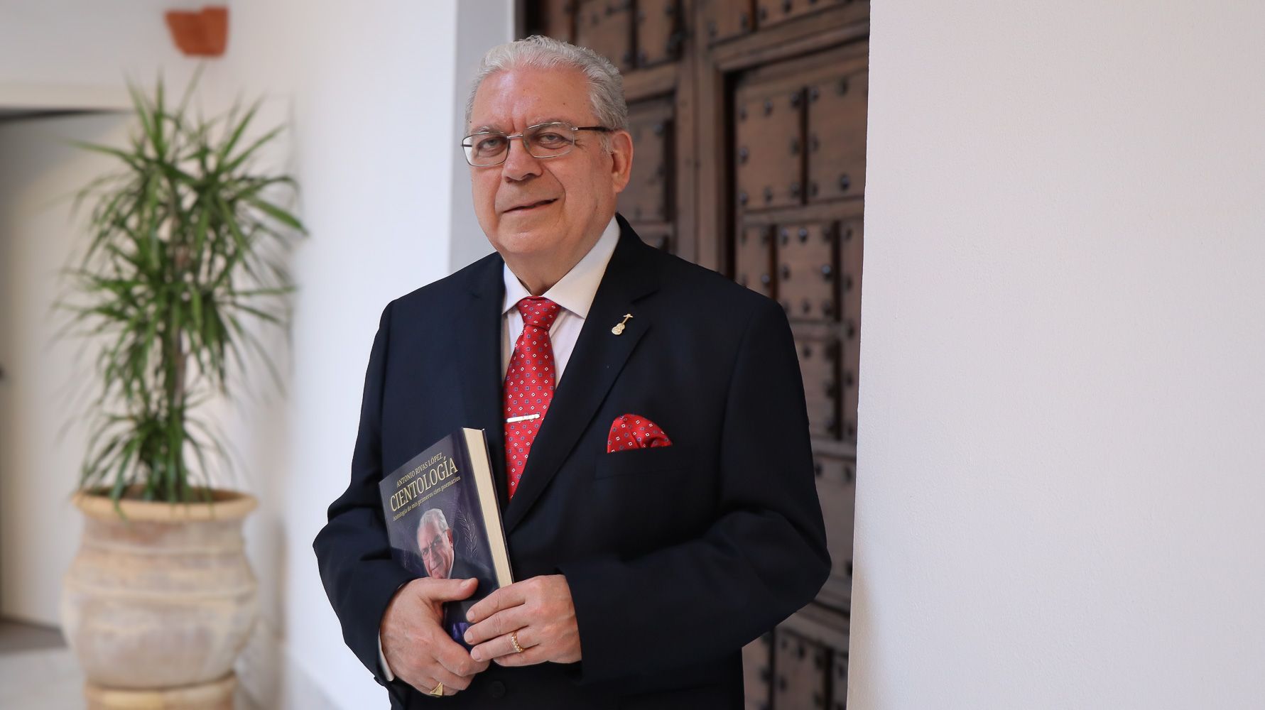 Presentación del nuevo libro de Antonio Rivas