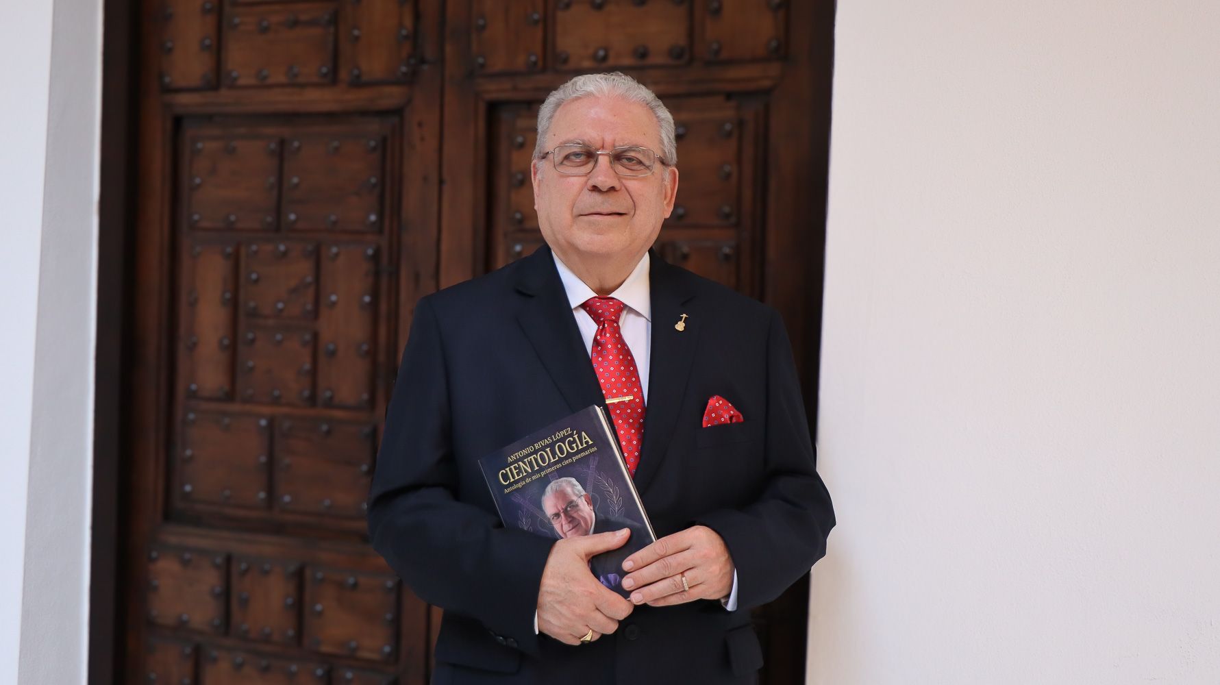 Presentación del nuevo libro de Antonio Rivas