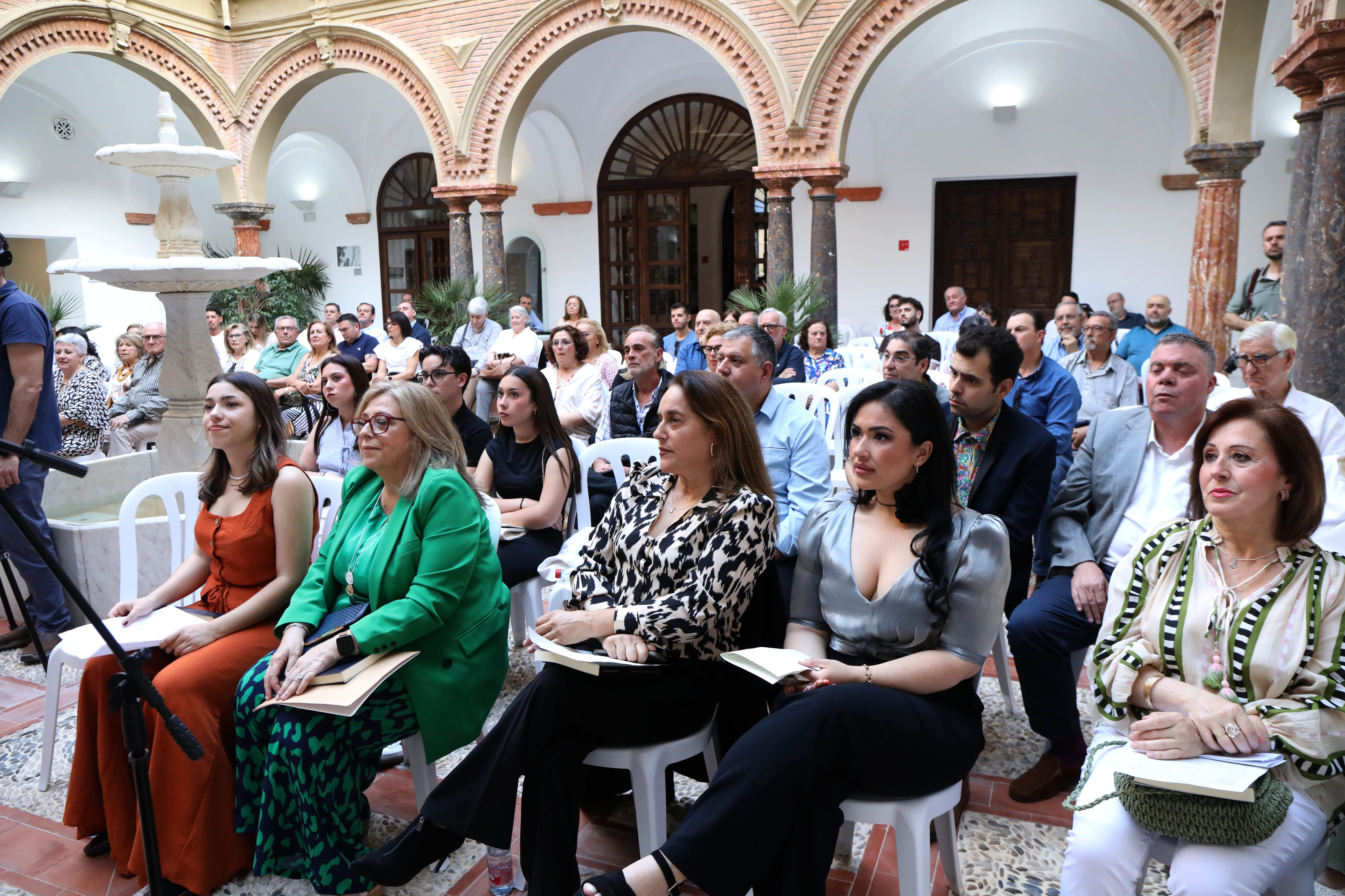 Presentación del nuevo libro de Antonio Rivas