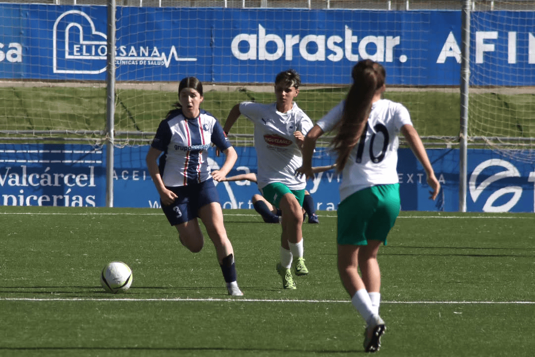 Foto de un partido de liga del Cadete Femenino del CD Lucecor. Foto: CD Lucecor