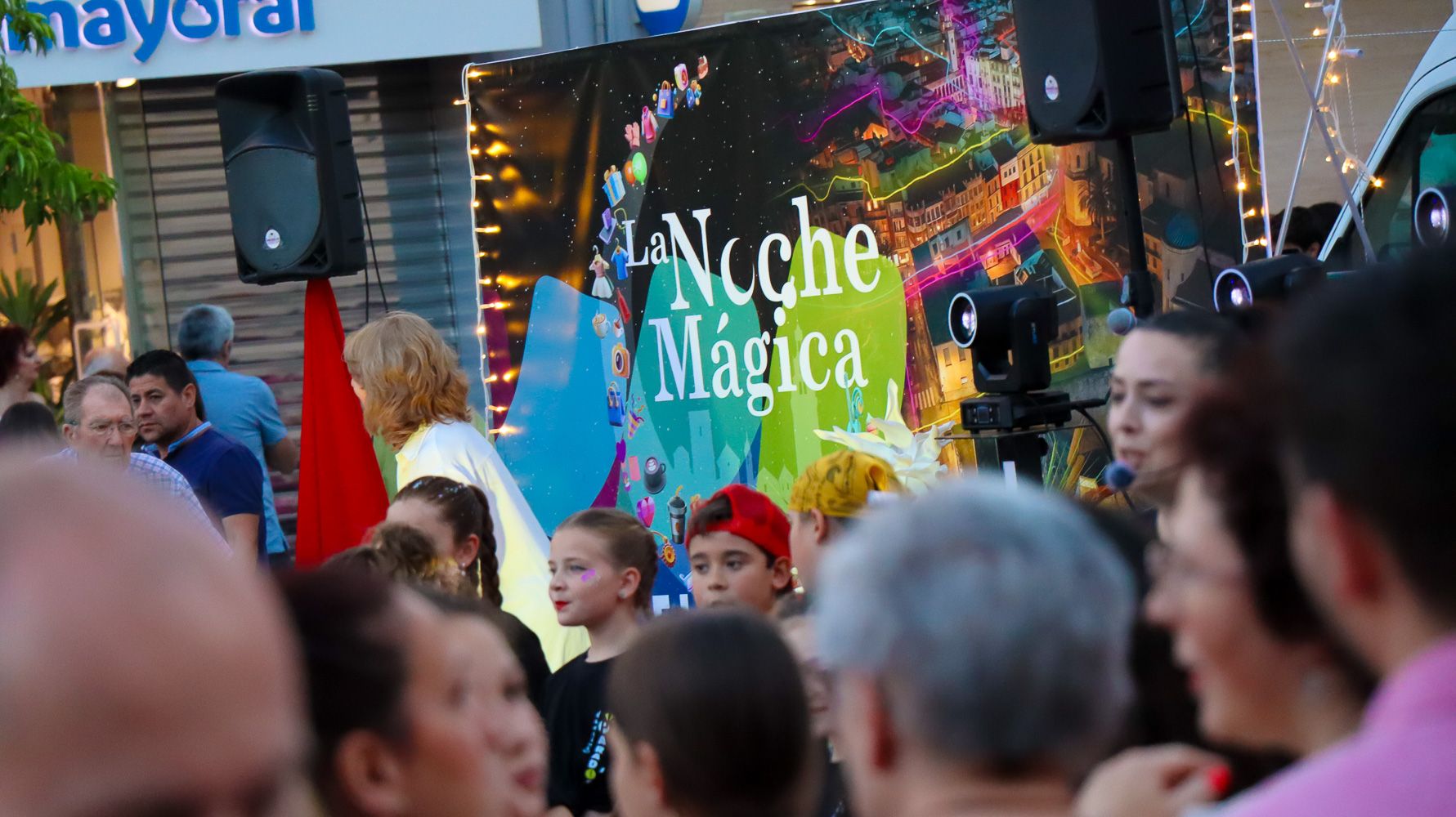 Noche Mágica 2026 38